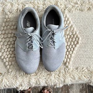 Ladies golf shoes lightly used